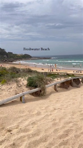 Freshwater Beach is a popular, family-friendly beach on Sydney's Northern Beaches, located between Curl Curl and Manly. Renowned for its historical significance as the site where Duke Kahanamoku introduced surfing to Australia in 1915, it features a 50m saltwater rock pool, patrolled surf, and is surrounded by headlands. | Australia-Phil