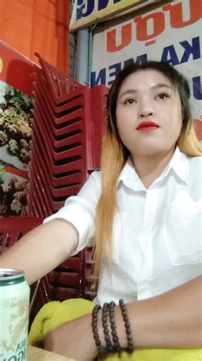 Yêu bản thân hơn: Bắt đầu hành trình mới sau khi hy sinh không được đền đáp