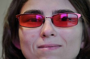 Achromatopsia causes, symptoms, diagnosis & achromatopsia treatment