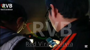 33K views · 374 reactions | #ORURO | EN UN CINE VIDEO SORPRENDEN A...