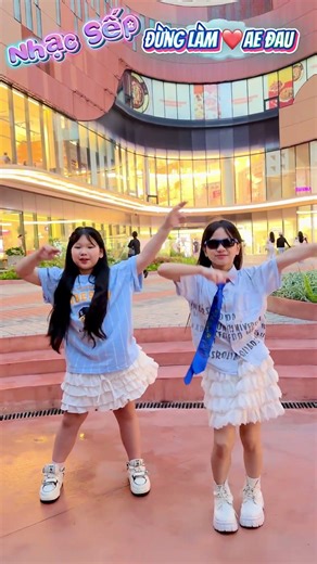 Nhạc Sếp mãi đỉnh :) 🤣😎/Follow Vy's Youtube to watch more videos/ #lengocvy #viral #dance