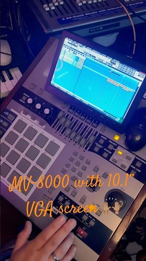 Modded Roland MV-8000 with a 10.1¨ VGA screen and it looks wonderful! #MV8000 #mv8800