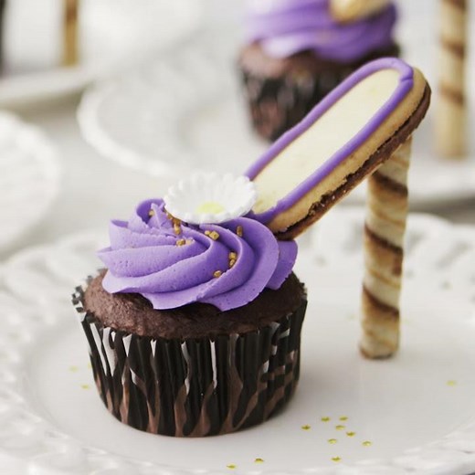 HIGH HEEL CUPCAKES