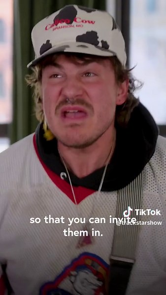 TRACK STAR PRESENTS EPISODE 3 with @medium build an ABSOLUTE ROCKSTAR if you like music you will like this video linkinbio