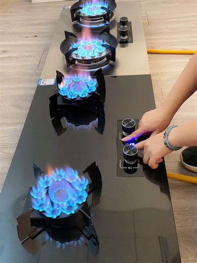 Satisfying Tools in Action: A Visual Delight