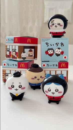참깨빵 위에 순쇠고기 패티 두 장 🍔🍟 #먼작귀#치이카와#맥도닐드해피밀#치이카와해피밀