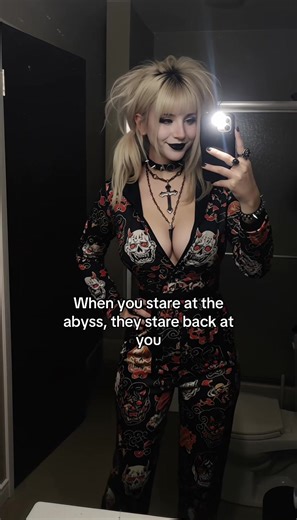 Find Your Goth Girlfriend: A Sign for You