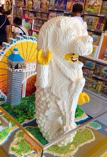 Lego Merlion fountain