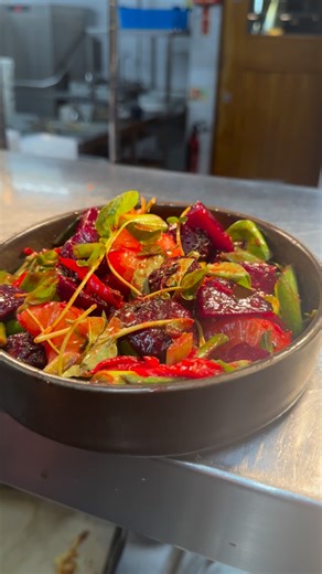 Beetroot and orange salad ! Beetroot wedges 6 cooked beetroot 220 for 45 minutes Orange 1 pc Spring onion 4 Watercress Red chilli sliced Dressing Tamarind 3 tbsp Spring onion 2 Salt 1/2 tsp Chilli powder 1/2 tsp Cumin 1/2 tsp Maple syrup 1 tbsp Garlic cloves 2 pc Blend all above and add to salad and serve it | Chef inside the pot