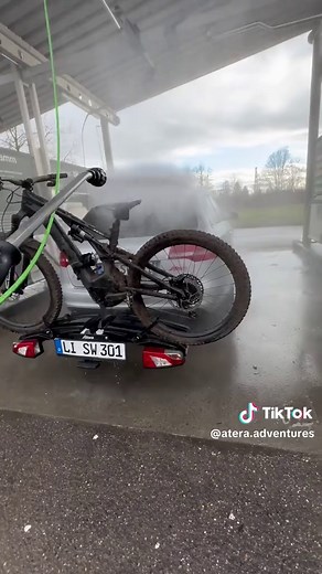 Discover the Built-in Bike Wash Feature of GENIO PRO