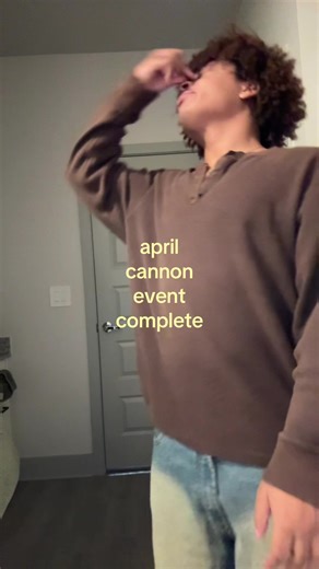 cam 🦸🏼 (@camfant)’s video of april canon event
