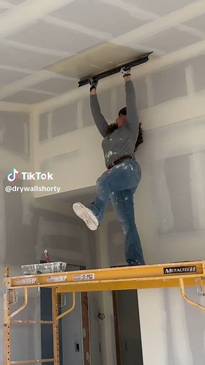 Lightweight Drywall Installation with Columbia Tools