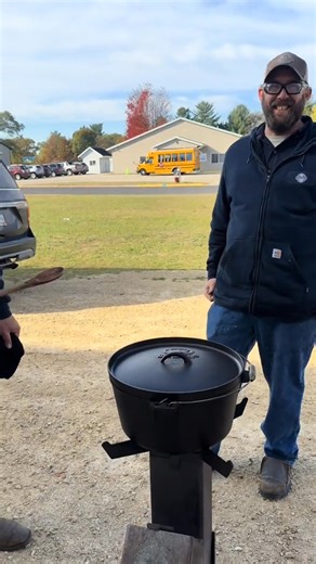 66K views · 1.3K reactions | Chili with noodles? And beans? Or no beans? One thing we do know is it’s the perfect weather for Chili. Thanks Brian! #chiassonsmoke #welding #chili #diyproject #fabricationshop | Chiasson Smoke | Facebook