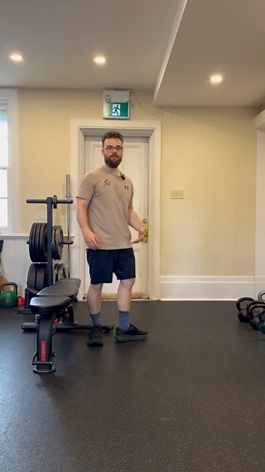 Luke | Fitness on Instagram: "Comment the word “program” and I will send you two trai￼ning programs! The ankles are a major key in athleticism an injury prevention! Strong and ankles will not only allow you to be more explosive but they can also help prevent knee pain! #runfaster #speedtraining #fastmethodtraining #trainlikeanathlete #getstronger #anklestrength"