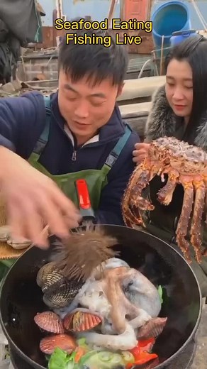 So delicious#RoadTrip #YearOnTikTok #seafoodeatfood #tiktok #fishinglive