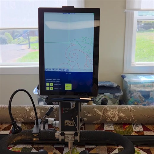 Brookgreen in the long arm! 🍂🍁🍂 #quiltville #bonniekhunter #quilter | Quiltville