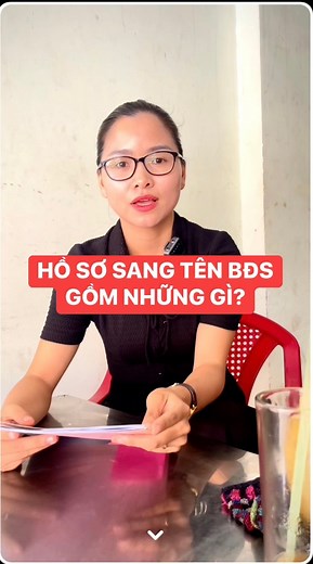 449K views · 3.2K reactions | Bộ hồ sơ đăng bộ sang tên bất động sản gồm những gì? #batdongsan2024 #phaplybatdongsan #kienthucbatdongsan #sangtensodo #songtrangbds | Song Trang BĐS | Facebook