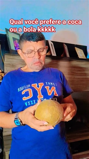 coca-cola com bola kkkkk #humor #dublagemdeboche #naofloppa #comedia
