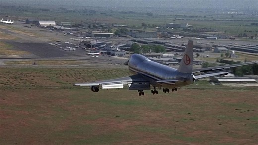 Port Lotniczy 75 1975 lektor pl