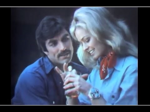 Dubonnet Commercial (Farrah Fawcett, Tom Selleck, 1972)