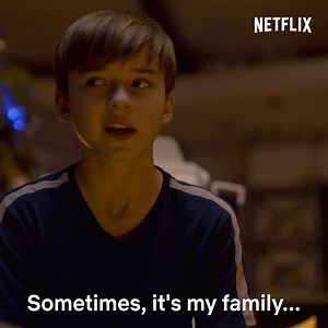 All S2 episodes are now streaming! Let's get lost (again) 🚀🤖🛰👾💫 | Lost in Space