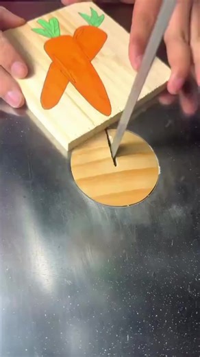 La parte 2 está disponible en el canal UMBRAL1k en YouTube. Puedes encontrar el enlace en la bio o buscar “Umbral1K” directamente en YouTube. #askreddit #redditespañol #tiktokespaña #terror #historiasreddit