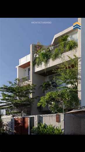 “Small Plot, Big Dream: Stunning 146m² (1570 sq ft) HA House Design | Modern Green Retreat by Chong Chong Architecture” Step inside the HA House, a stunning modern retreat designed by Chong Chong Architecture in 2024. Built on just 146m² (1570 sq ft) with a width of 7.5m (25 ft), this home proves that even a small plot can hold big dreams. 🌿 Key Highlights: Open garden entry leading to living, dining & kitchen with a stylish island Lift access for comfort and elderly-friendly design Mezzanine o