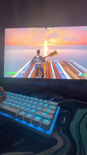 Chill Freebuilds in Fortnite