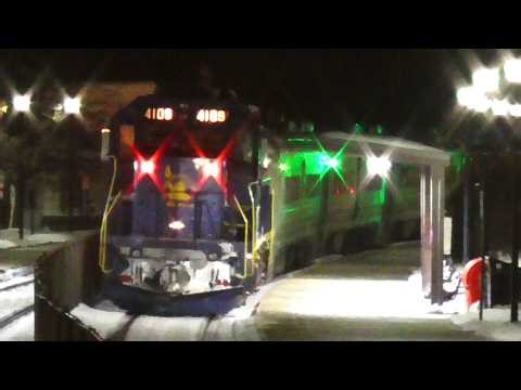 The CNJ Heritage Unit on a Reversed Train Consist | Snowy Rush Hour Trains on the Bergen County Line