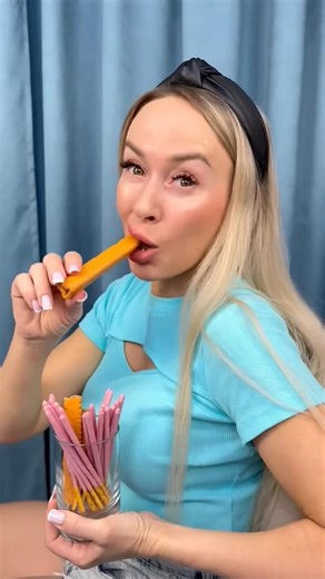 . ASMR WARHEADS🍉🍎 SOUR! TAFFY CANDY (3 TROPICAL FLAVORS) AND EATING SOUNDS
