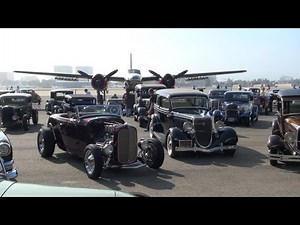 Hot Rods on the Tarmac at Lyon Air Museum (2024) - Drive-Ins and Leaving