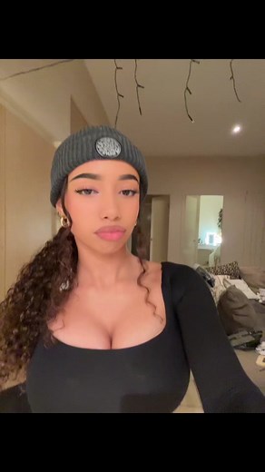 Bianca Alexandra Featuring Itaintbee: The Ultimate Hot Compilation