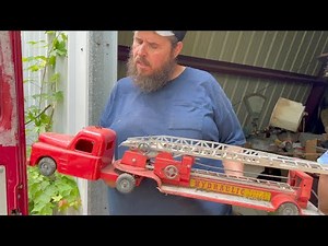 Barn Find Behind the Scenes-A Day In The Life of Full Time Pickers Doug & Jen from Pickers Paradise