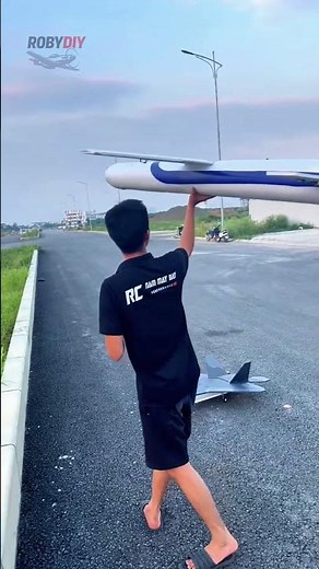 Can This DIY RC Plane Actually Fly?