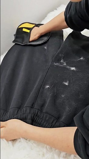 Pet Hair EVERYWHERE? These Gloves Fix It 😅✨ (Aussie Home Must-Have!)