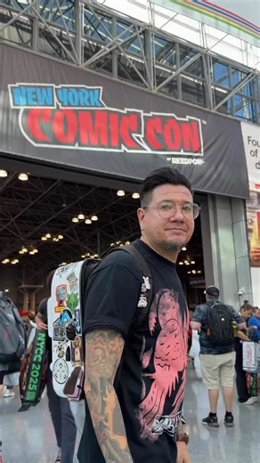 3.1K views · 237 reactions | My first New York Comic Con was amazing!! We were in New York on vacation so we only went for a day but I’m definitely adding this con to my yearly rotation!! See you next year @newyorkcomiccon #newyorkcomiccon2025 #nycc #nycc2025 #cosplay #cosplayers | Star Wars Replicas | Facebook
