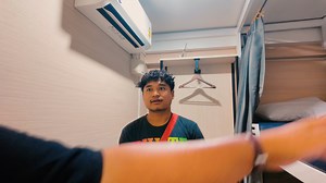 REEZQ Residence Phyathai เพชรบุรี ซ.5 #พญาไท #ราชเทวี 🏨 ตึก Dr.Tiger ถนนเพชรบุรี ซอย 5 https://maps.app.goo.gl/9e9UB1kitdYfv6VD6... สิ่งอำนวยความสะดวก 🧺ร้านซัก-อบผ้า 🧻ทำความสะอาดห้องฟรี 🛜 Wifi free ❄️มีแอร์ทุกห้อง 💳 ใช้ระบบรหัสผ่านเข้าตึก และคีย์การ์ดเข้าห้อง 🖥️Smart TV 🚰 ตู้เย็น 🚿 เครื่องทำน้ำอุ่น ☕️ กาน้ำร้อน 🔐ระบบรักษาความปลอดภัย การเดินทาง 🚝 สถานีรถไฟ BTS ราชเทวี ออกประตู 3 เดินเท้า 7 นาที 🚆 แอร์พอตลิงก์พญาไท เดินเท้า 10 นาที 🛺 มีรถเมล์ผ่านหลายสาย 2,23,39,59,11,511,512,516,505,16