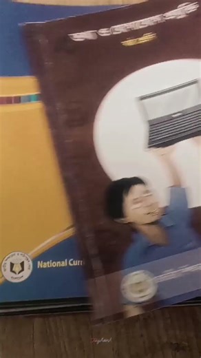 class# six# book # artist # apon#