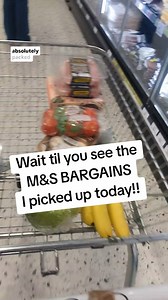 It was yellow sticker heaven when I popped into M&S today to grab some bits for my mum and dad, I really had to be very selective about what I picked up. The Slow Cooker Beef Bourguignon and Beef Chilli were the 2 steals of the day, and my dad was made up with his thick cut pork Loin steaks. It just goes to show when you don't need anything there are offers galore but when you want a cheap deals they are missing in action. We are all stocked back up again now though, thanks M&S 🥰 #marksandspenc