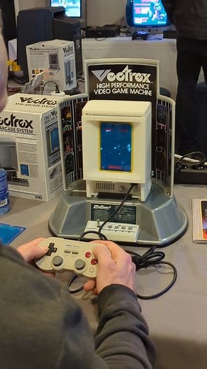 Black or White? Classic Vectrex Mini or Limited Edition? 👀🕹️ There are fewer than 50 White units left, and less than 2 weeks to pre-order your Vectrex Mini! ⏳ 👉 PRE-ORDER ON KICKSTARTER: www.kickstarter.com/projects/1852390947/vectrex-mini 💡 Light frame & UV overlay for Vectrex are made by independent creators, more info in our Linktree: linktr.ee/vectrex.official | Vectrex