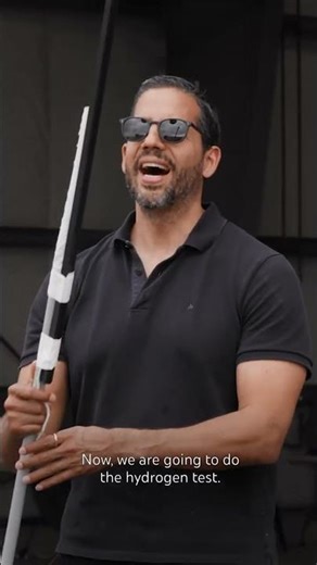 Hydrogen balloon EXPLODES