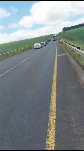 7.9K views · 15 reactions | ⚠️⚠️⚠️ In case you are travelling this route: The N2 between Harding and Port Shepstone is currently closed. All traffic is being diverted through Harding via Demount Store to Izingolweni on the ridge road. This is due to storm damage. . Video: Whatsapp | South Coast Herald | Facebook