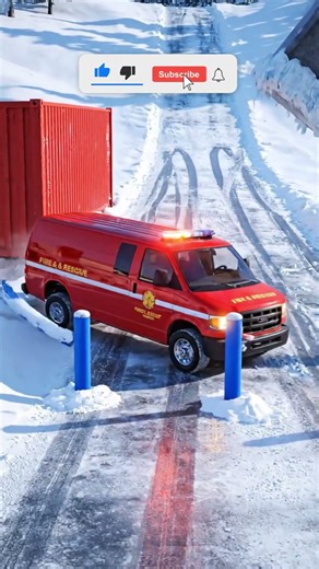 AMBULANCE vs HYDRAULIC CRUSH! 🚑❄️ Snowy Destruction