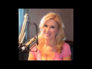 Cougar: A Guide for Older Women Dating Younger Men