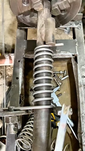 This Spring Is Shaped by Experience, Not Software ⚙️🔥 #shorts