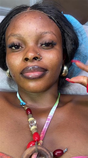 The smoothest transition you will see today😌✨🤏🏽. #puraglare #lashes #lashextensions #transition #abujabusiness