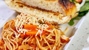 Cooking with Chef Bryan - Pasta with a Homemade Chicken Tomato Sauce