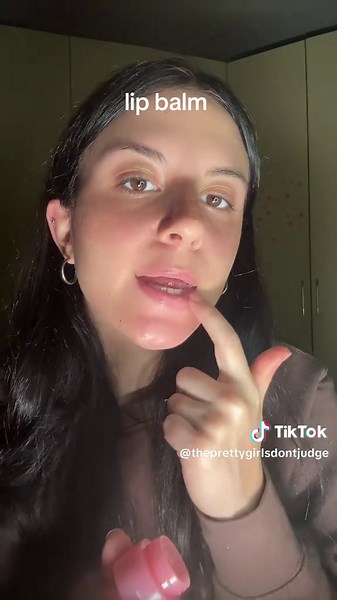 Simple Yet Effective Makeup Tutorial for Beginners