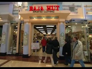 Just another day at the mall in 2000