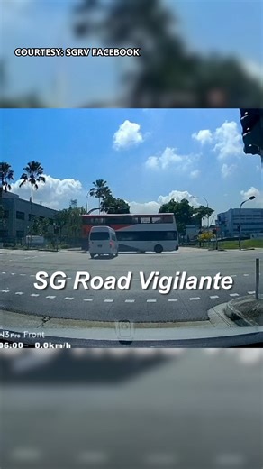 Bus runs red light, nearly causes serious crash. | The Independent Singapore